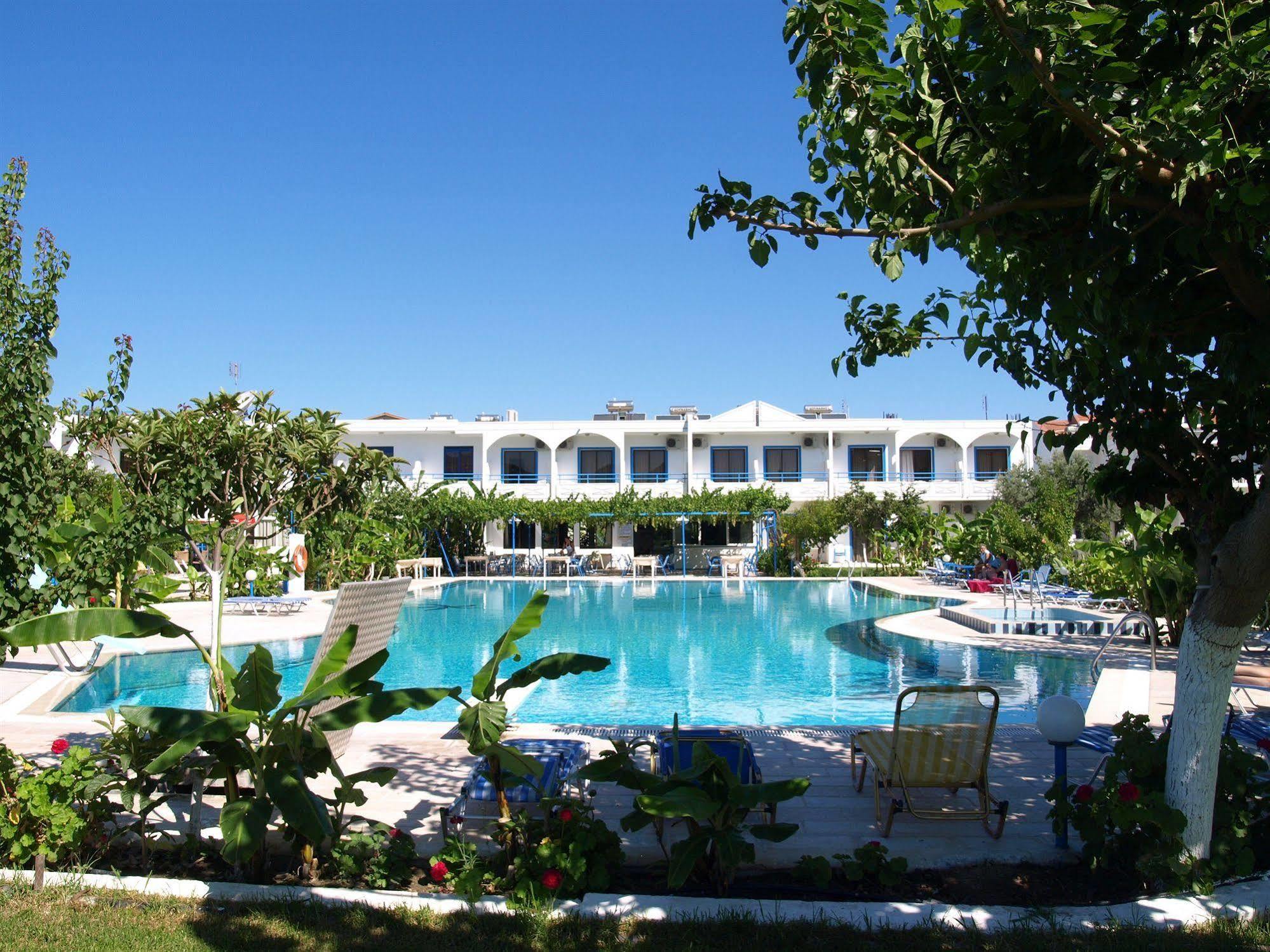 Hotel Garden 2*